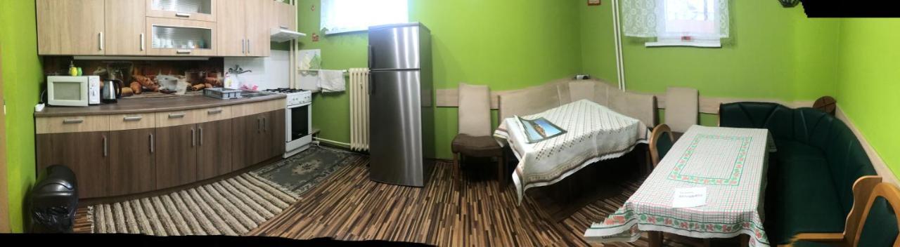 Housing Hella Apartment Nova Lesna Bagian luar foto