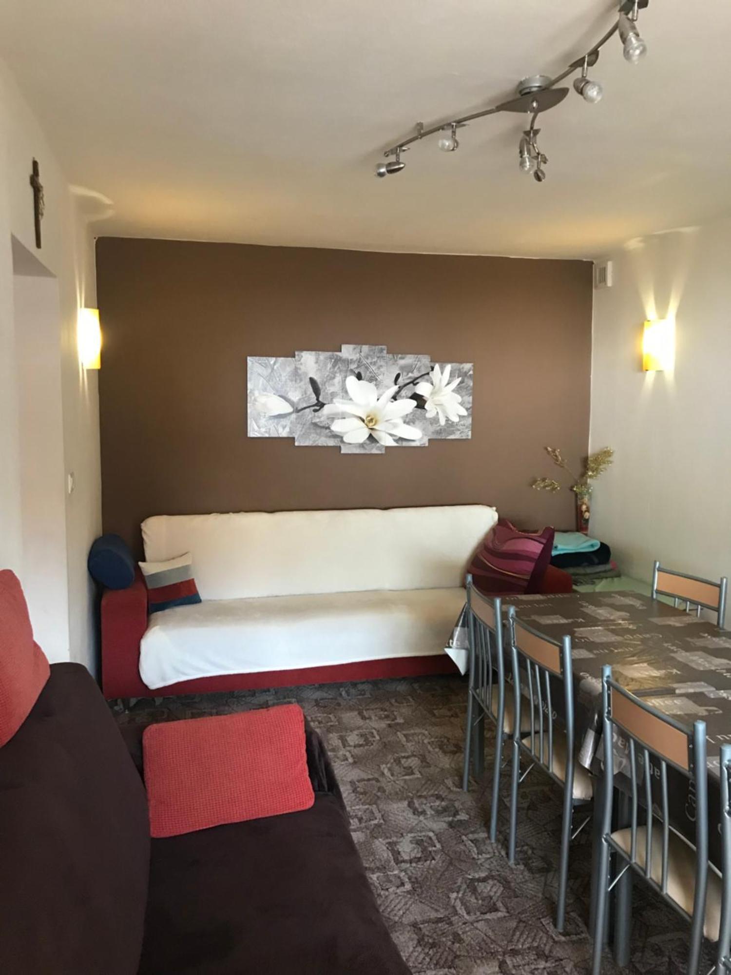 Housing Hella Apartment Nova Lesna Bagian luar foto